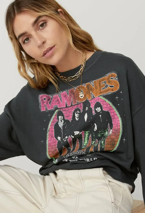 Ramones Oversized Crewneck - Vintage Black