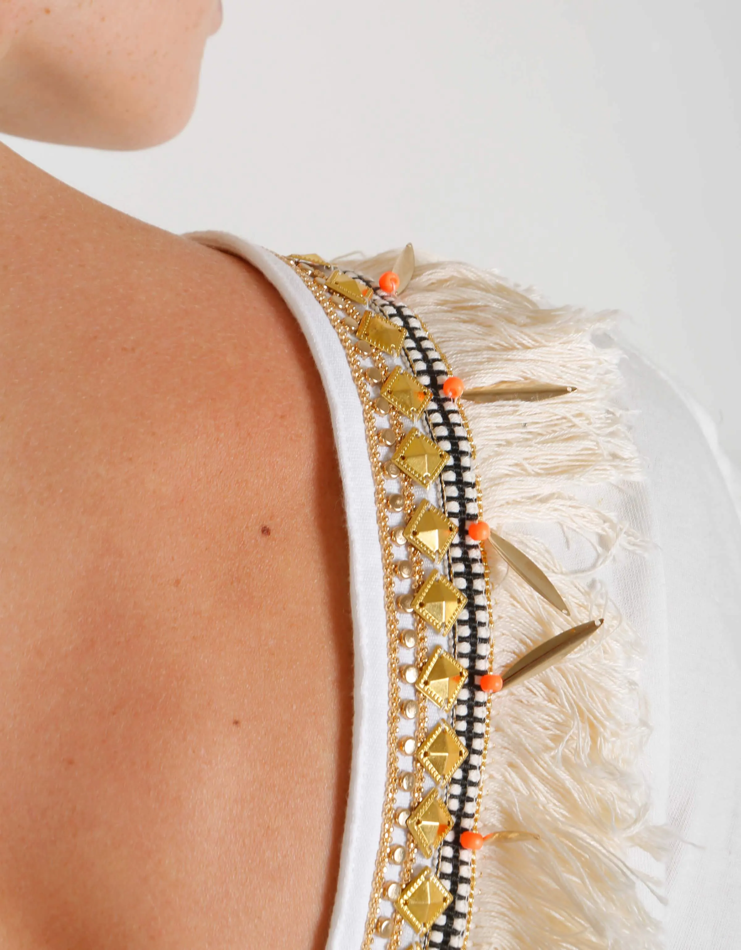 SARGEANT BEADED TEE
